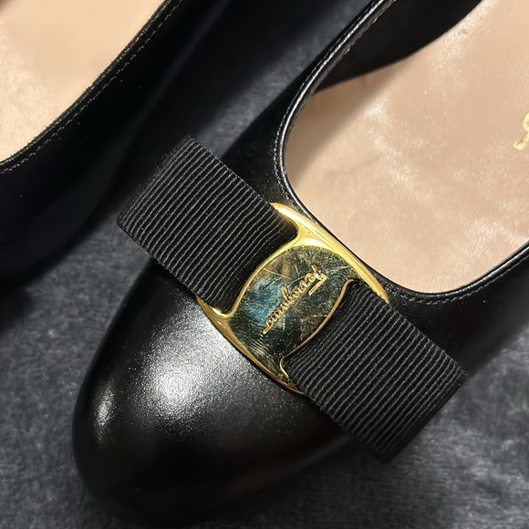 Salvatore Ferragamo - Picture 2 of 8